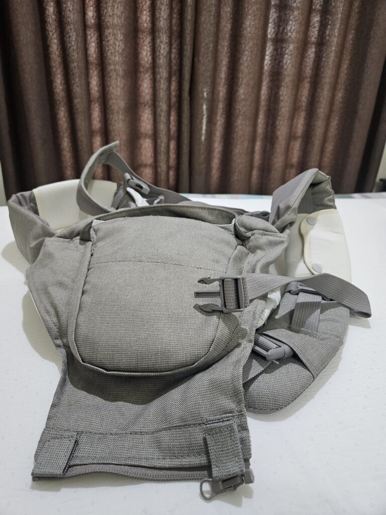 Chicco Hip Seat Carrier 3 in 1