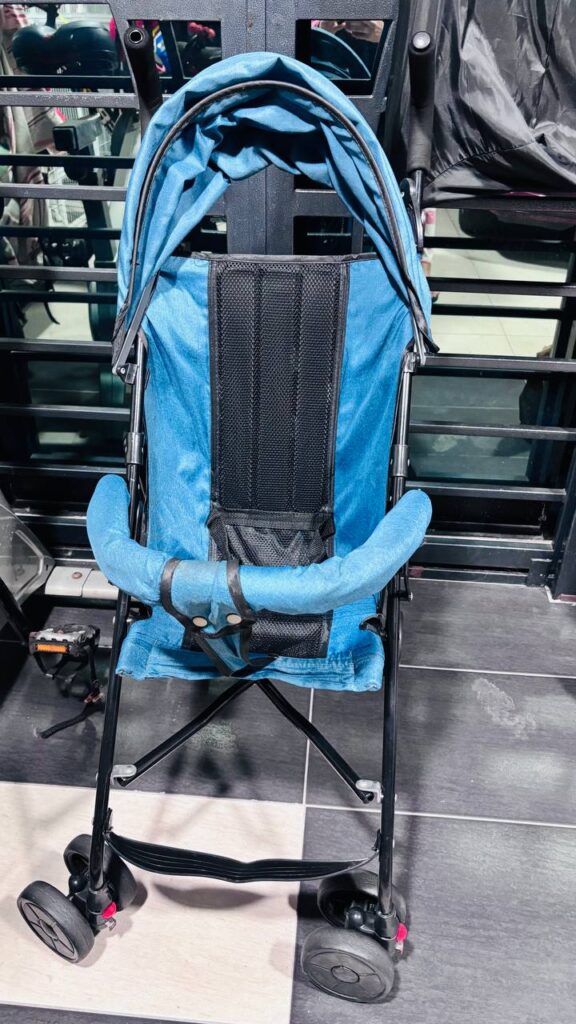 STROLLER RINGAN KANAK-KANAK